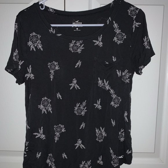 Hollister Dream-Catcher Tee - Picture 2 of 2